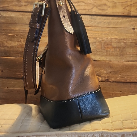 Dooney & Bourke Brown & Black Leather Hobo Bag Needs TLC - Picture 8 of 16